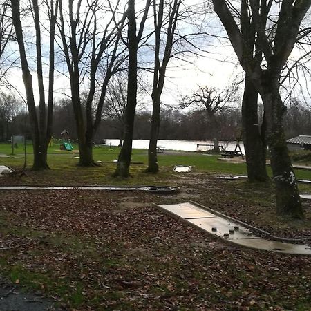 Gite De L'Etang Des Sarcelles Saint-Martin-d'Aubigny Exterior photo