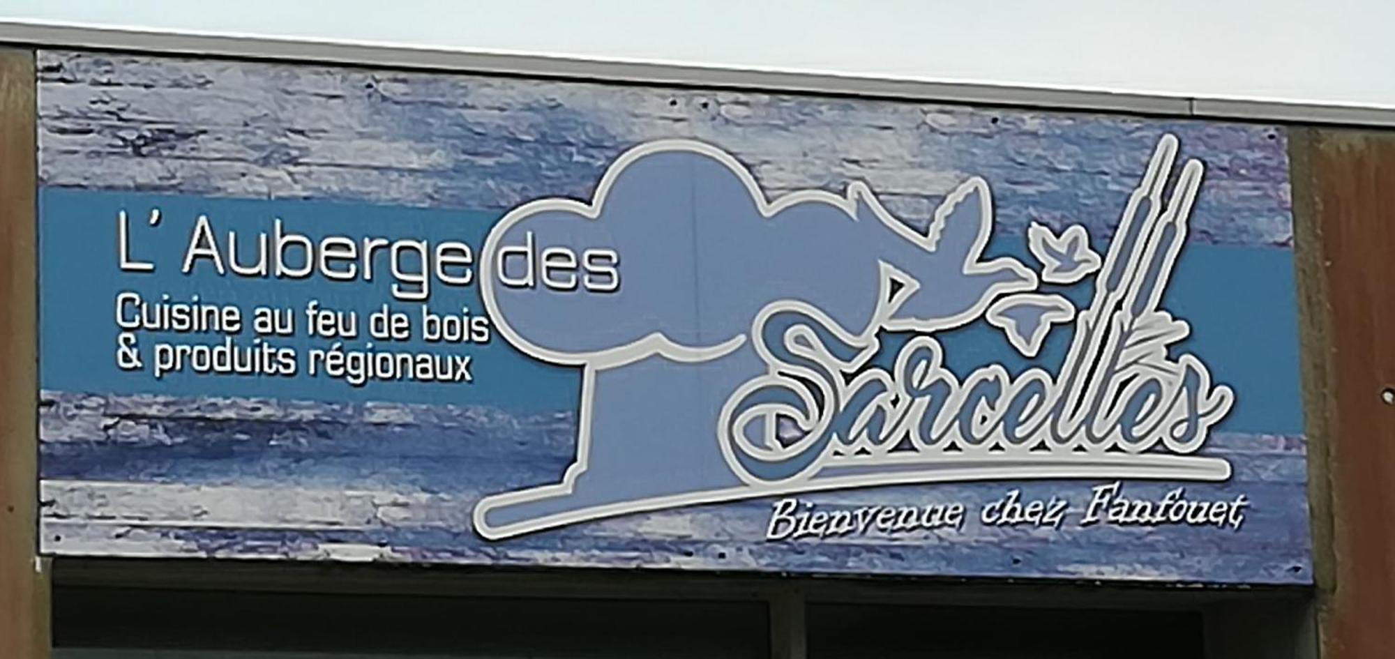 Gite De L'Etang Des Sarcelles Saint-Martin-d'Aubigny Exterior photo